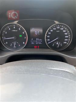 هیۆندای ئەلەنترا